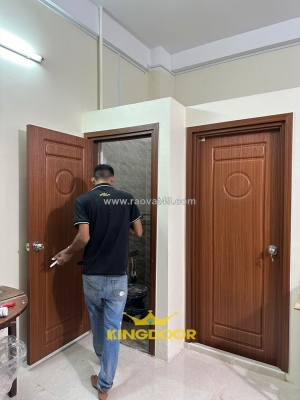 Báo giá chuẩn xưởng cửa thép vân gỗ 4 cánh cập nhật 2026
