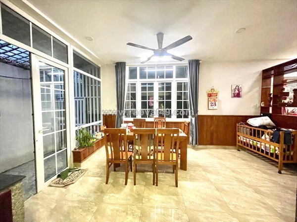 Biệt thự topia khang điền bưng ông thoàn dt 160m, 3 tầng