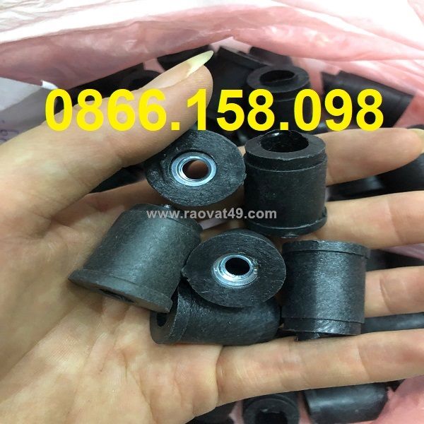 Bịt đầu sắt hộp phi 19mm mua tại xưởng, giá tận gốc