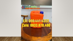 Can nhựa 5 lít vàng, can 2 lít đựng mẫu thí nghiệm, can 1 lít đựng hóa chất