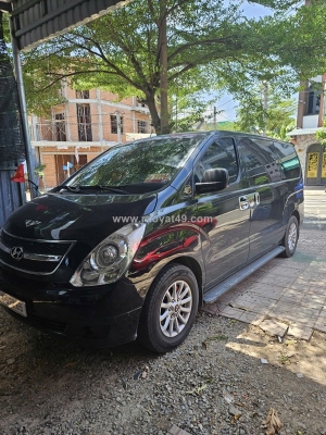 Cần nhượng lại hyundai starex 2007 form vip – máy dầu 2.5l