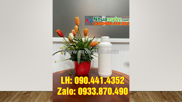 Chai nhựa 1 lít vuông quai xéo, bình nhựa 500ml đựng màu hóa học