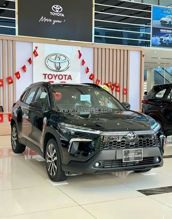 ~/Img/2026/5/chi-164-trieu-so-huu-ngay-toyota-corolla-cross-18v-thoi-thuong-01.jpg
