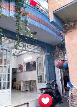 Chính chủ về quê cần bán gấp nhà 337/1 lưu hữu phước p15 q8