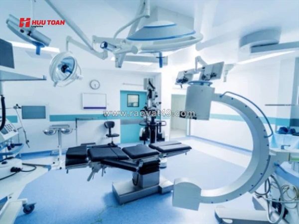 Công ty nhập khẩu thiết bị y tế cần lưu ý gì trong lưu kho và thông quan