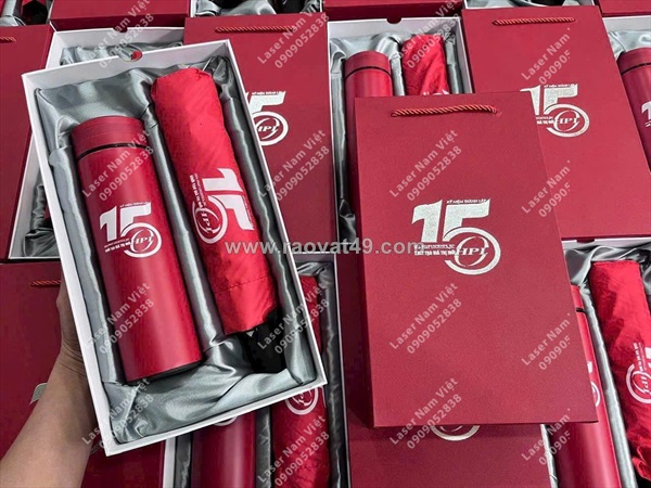 Cung cấp set quà tặng doanh nghiệp in/khắc laser theo yêu cầu