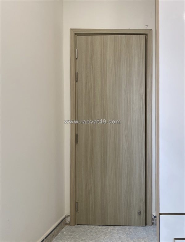 Giá cửa nhựa composite tại phường hòa hưng