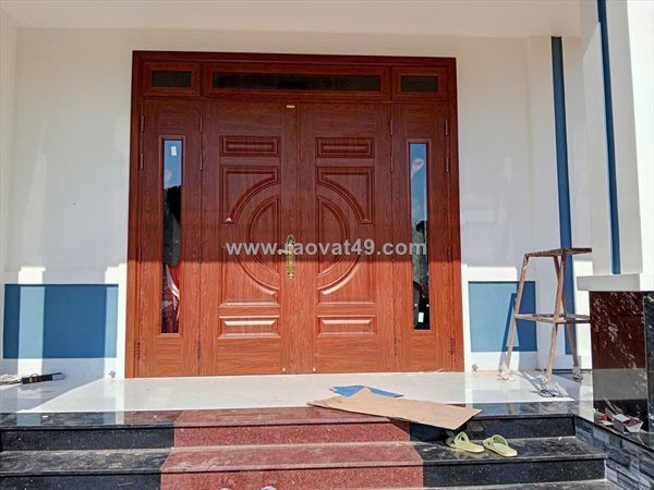 Giá cửa thép vân gỗ tại tiền giang/mẫu cửa hot hiện nay 2