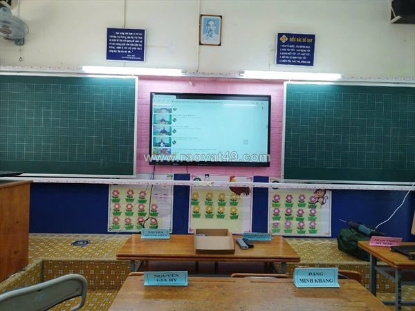 Hà nội lắp màn hình tương tác giá rẻ
