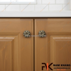 Khám phá vẻ đẹp đẵng cấp từ núm nắm tủ đồng