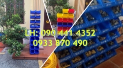 Khay nhựa đựng dụng cụ xe cơ giới, kệ nhựa đựng phụ tùng xe ô tô