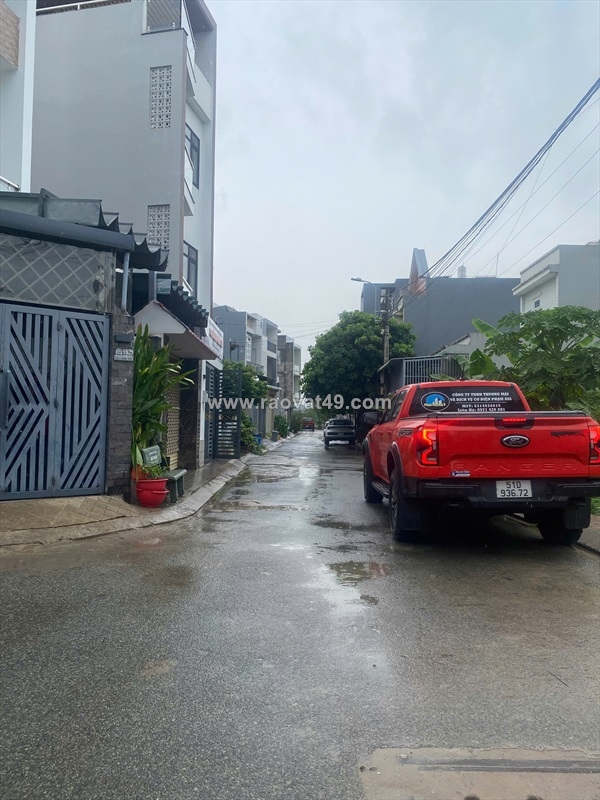 ~/Img/2026/5/lo-dat-duong-6-long-binh-dt-62m-gia-tot-ke-vinhome-02.jpg
