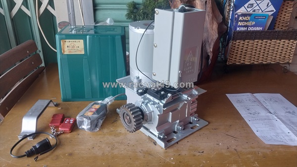 Motor cổng lùa loại nào tốt? so sánh chi tiết & kinh nghiệm chọn chuẩn 2026