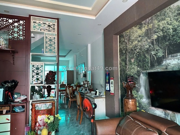 ~/Img/2026/5/nha-hxh-duong-11-tang-nhon-phu-b-dien-tich-100m-3-tang-01.jpg