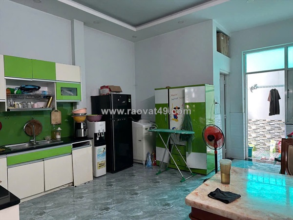 Nhà hxh đường 11 tăng nhơn phú b diện tích 100m, 3 tầng