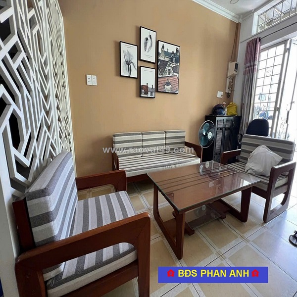 Tìm đâu ra lô đất hơn 90 m2 ngay sát chợ thủ đức mà chỉ nhỉnh 60 tr/m?