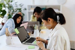Tuyển nhân viên sales làm tại văn phòng ở tân phú