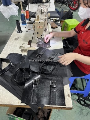 Xưởng gia công túi da local brand – form chuẩn, dễ bán