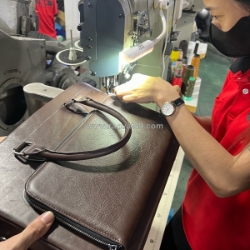 Xưởng trường chinh xtc nhận gia công  đồ da theo yêu cầu