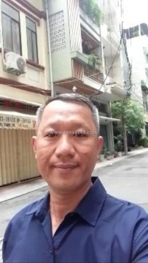 ~/Img/2026/6/-sieu-pham-loi-trung-tam-quan-1-sat-pho-di-bo-nguyen-hue-gan-duong-hoa-nguyen-hue-ben-bach-dang--01.jpg