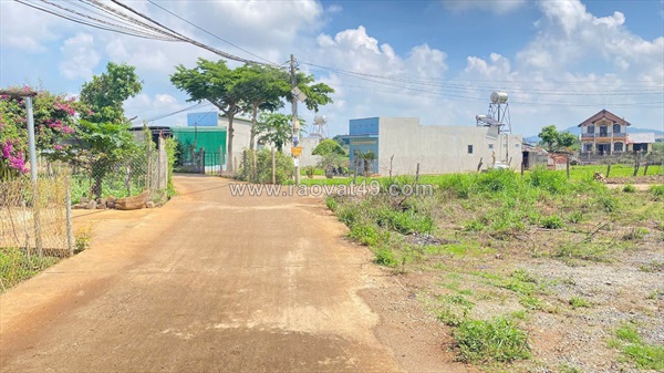 1 lô đất hẻm đường hồ xuân hương, gần hồ nam sơn, đức trọng