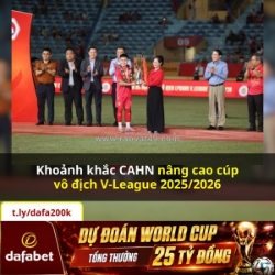 11 năm chinh chiến sân cỏ, trải qua đủ vinh quang lẫn biến cố