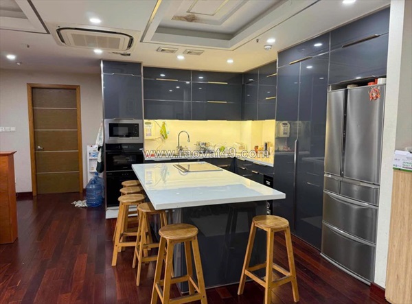 Bán căn hộ 156m2 tầng 3 cc cao cấp sài gòn airport plaza tân bình