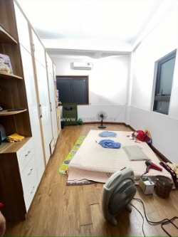 Bán nhà 4 tầng ở minh khai, gần cầu mai động giá 5,5 tỷ
