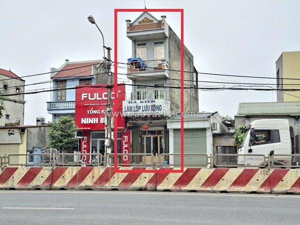 Bán nhà mặt tiền đường ql1a, dt 43m2 sđcc 4,5tỷ. lh:0396631136 – 0386663369.