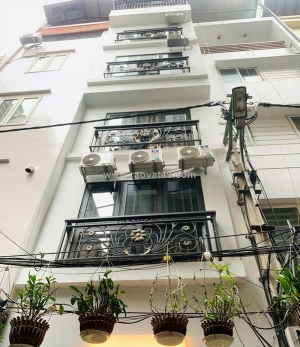 Bán nhà quan hoa, cầu giấy – 50m2 – 5 tầng – lô góc –giá tốt –nhà đẹp long lanh - full nội thất xịn