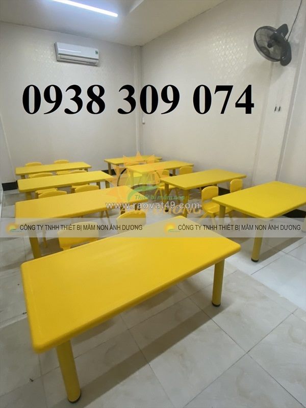 Bàn nhựa hình chữ nhật mầm non,bàn nhựa mầm non gập chân