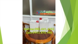 Can nhựa 2 lít màu đen, can 1 lít đựng dầu dừa, can 5 lít vuông đựng hương liệu