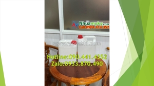 Can nhựa 2 lít màu đen, can 1 lít đựng dầu dừa, can 5 lít vuông đựng hương liệu