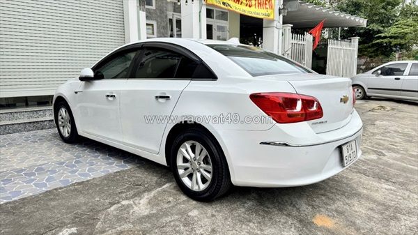 Chevrolet cruze lt số sàn 2017