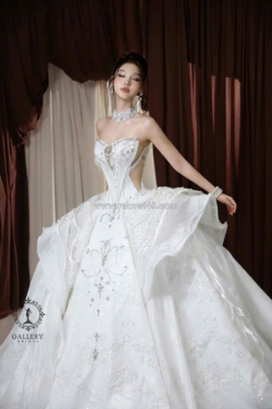 Chiếc váy cưới đẹp lộng lẫy và kiêu sa,  dịch vụ cưới trọn gói giá rẻ tại hcm