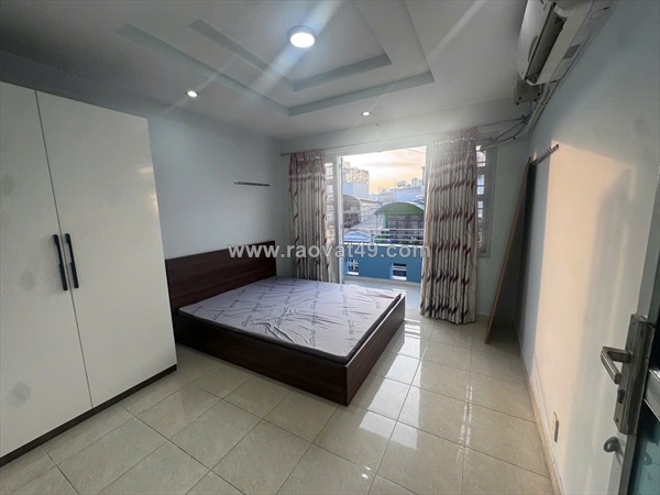 Cho thuê phòng trọ mặt tiền đường đặng chất p2 q8. lh:0949757339