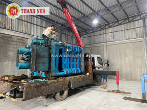 Cho thuê xe cẩu vận chuyển máy ép phế liệu khu vực tphcm