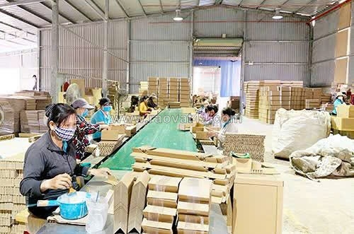 ~/Img/2026/6/cty-bao-bi-thien-ngan-tuyen-ldpt-thoi-vu-lam-o-go-vap-01.jpg
