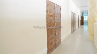 Cửa thép vân gỗ thông phòng sky light: an tâm tuyệt đối