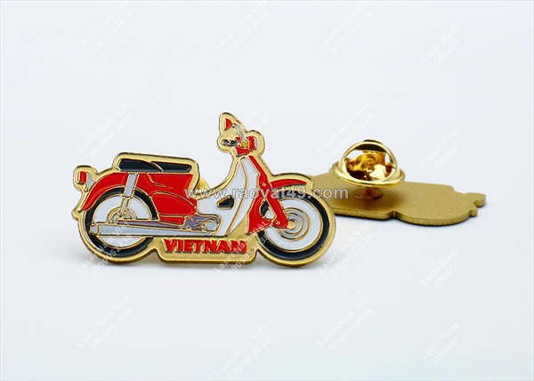 Cung cấp sticker có trâm cài theo yêu cầu - mẫu mã đa dạng