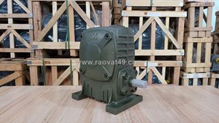 Đủ size, đủ loại & video hộp giảm tốc trục vít bánh vít thực tế!