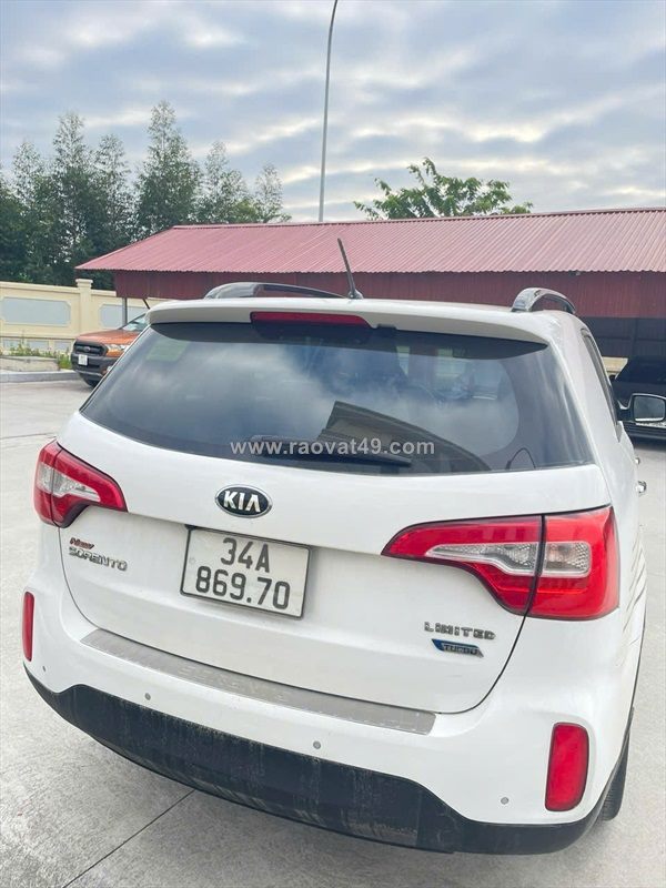 Kia sorento 2015 – suv 7 chỗ rộng rãi, giá chỉ 335 triệu
