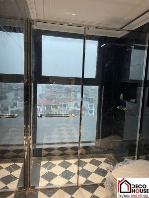 Mẫu cabin tắm hệ slim cửa lùa giúp tiết kiệm diện tích