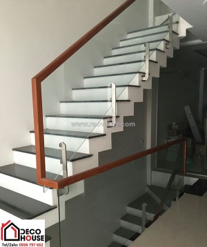 Những ưu điểm nổi bật của lan can cầu thang kính màu trà