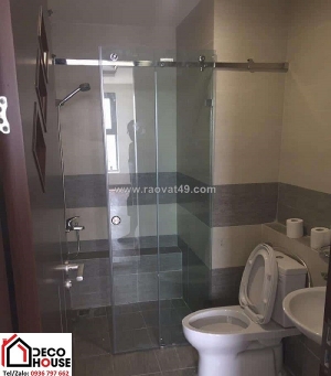 Phòng tắm kính vách ngăn cố định – giải pháp tối giản mà tinh tế