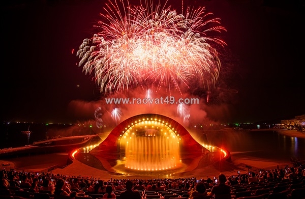 ~/Img/2026/6/review-tour-kiss-of-the-sea-phu-quoc-tu-bai-khem-den-phao-hoa-ruc-ro-cuoi-ngay-02.jpg