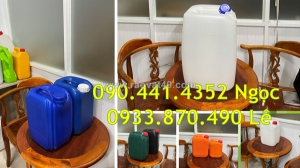 Vỏ can nhựa 20 lít, can nhựa 22 lít đựng tinh dầu, can nhựa 24 lít đựng hương liệu, can 30 lít chứa chất tạo mùi