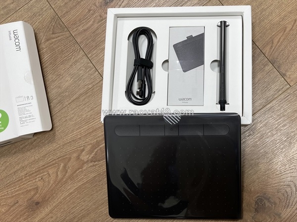 ~/Img/2026/6/wacom-intuos-small-bluetooth-black-ctl4100wlk0cxca-bang-ve-khong-day-cho-thiet-ke-sang-tao-01.jpg