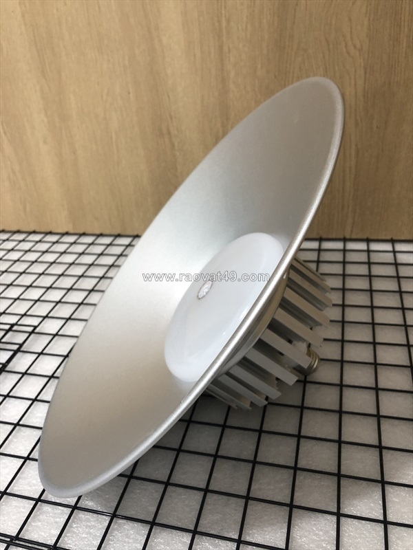 ~/Img/2026/7/-den-led-nha-xuong-tan-nhiet-ledsang-nx30w-e27-giai-phap-chieu-sang-ben-bi-cho-doanh-nghiep--02.jpg