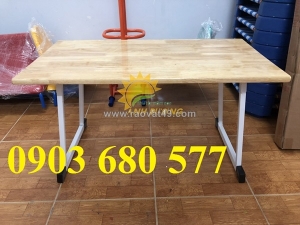 Bàn ghế trẻ em bằng gỗ cho trường mầm non, lớp mẫu giáo